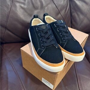 Black and Tan Woman’s Sneakers